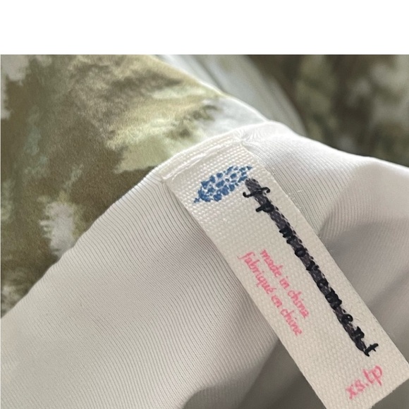 NWOT Free People Movement The Way Home Shorts XS - Picture 3 of 5